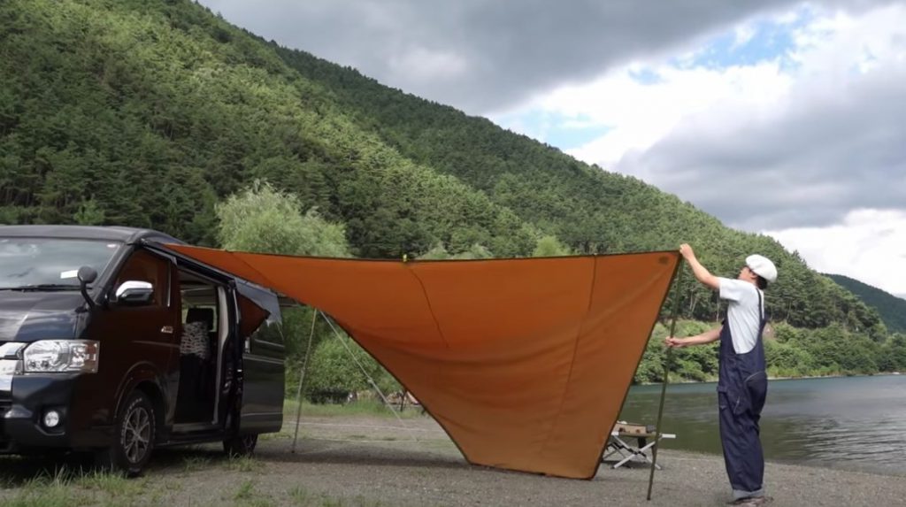 コンパスでソロキャンプ!