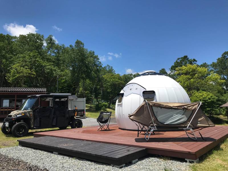 コロナと共存する 新たな日常アイテム!DIYで組み立てられるプレハブ工法ハウス「イージードームハウス」が、グランピング、発熱外来、ワーケーションなどで大ブレーク!